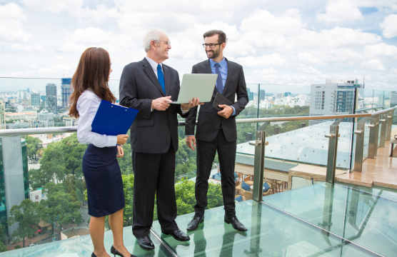 What Do Business Brokers in Dubai Do